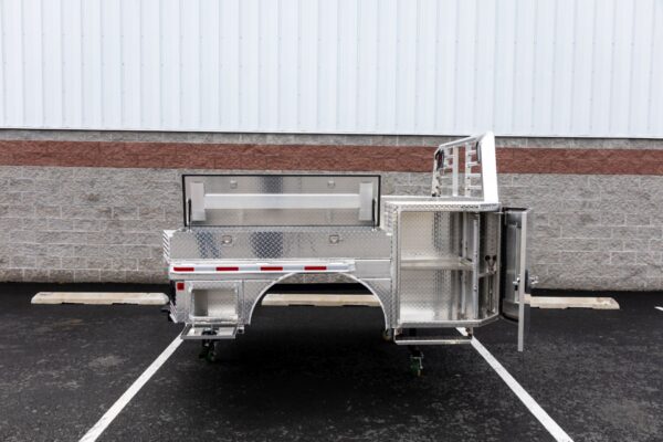 Zimmerman 94"x102" Ranch Master Gooseneck Service Body - Image 2