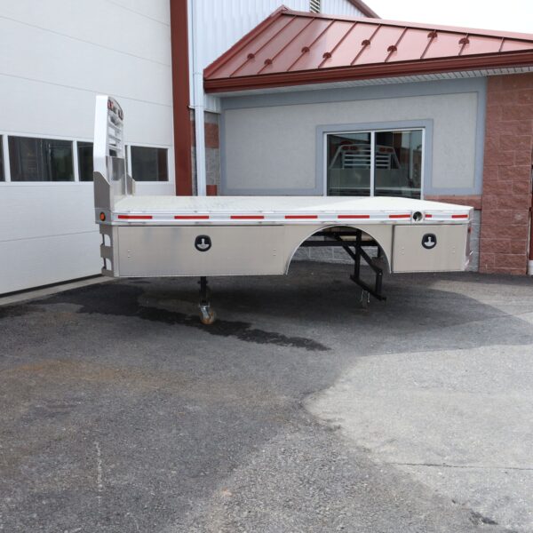 Martin 98"x136" SB Skirted Bed - Fits 84" CA Cab & Chassis - Image 3