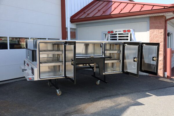 Martin 98"x136" Standard Service Body - Fits 84" CA Cab & Chassis - Image 5