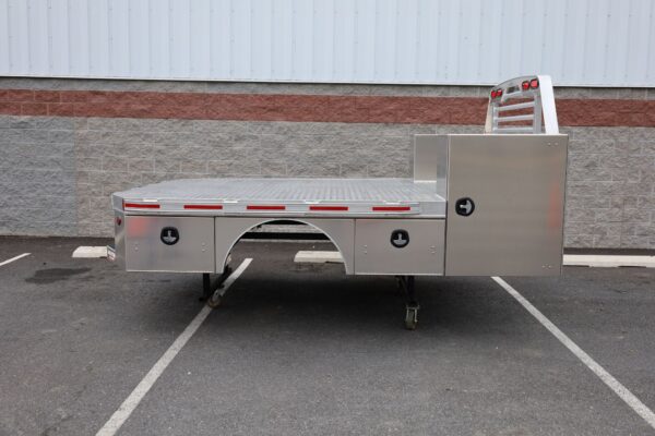 Martin 98"x136" SBV Skirted Bed - Fits Dual Wheel 84" CA Cab & Chassis - Image 2