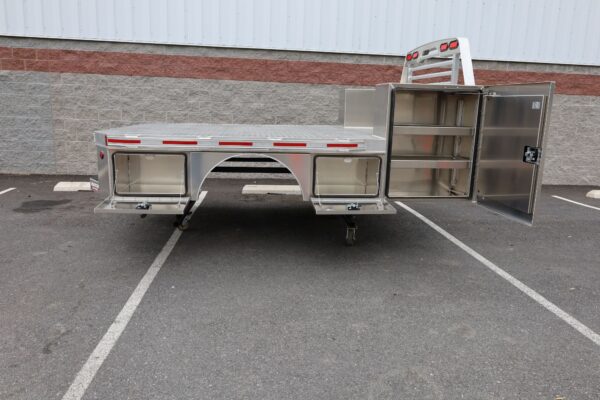 Martin 98"x136" SBV Skirted Bed - Fits Dual Wheel 84" CA Cab & Chassis - Image 4