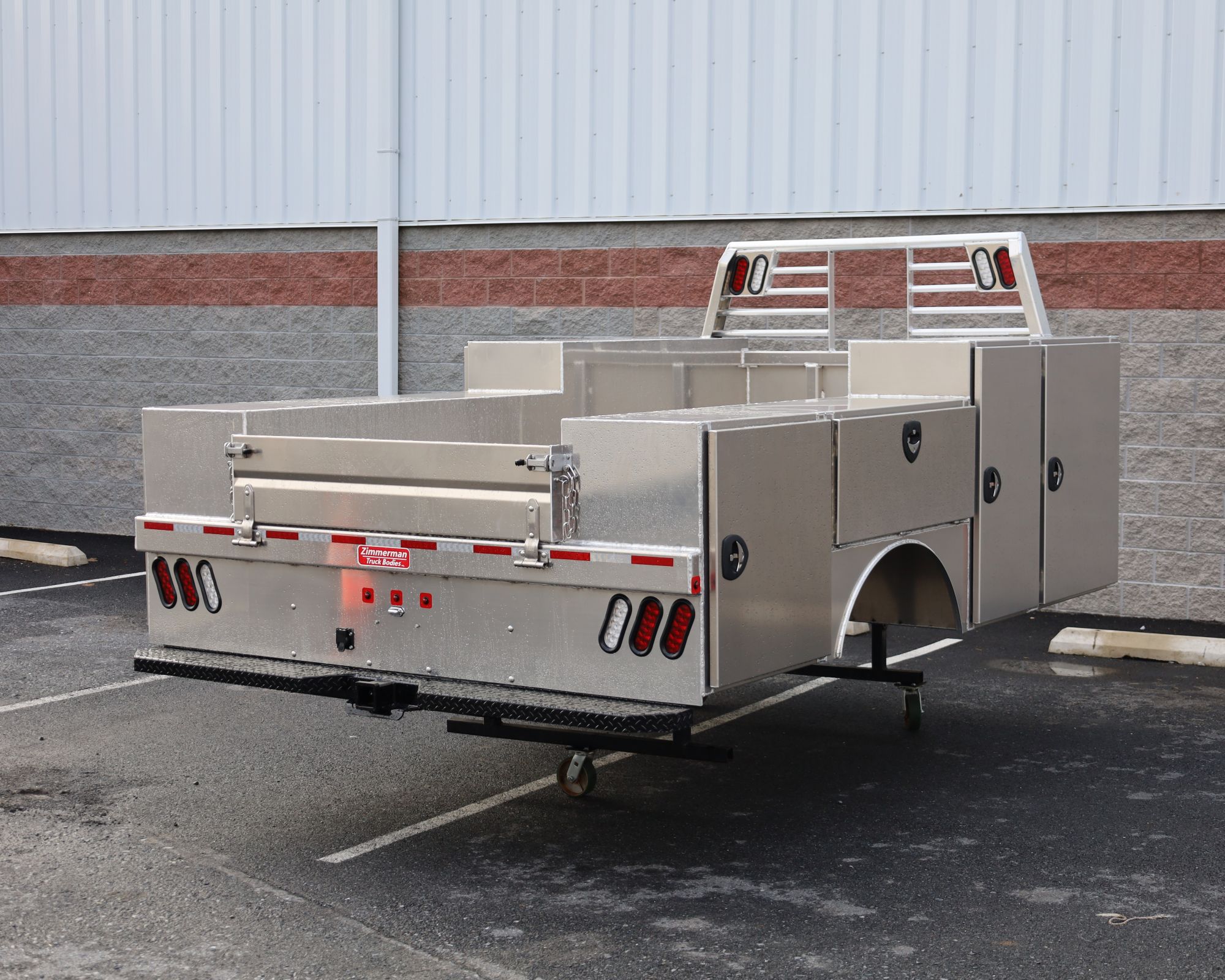 Zimmerman 94"x136" Advantage Service Body - fits DRW Cab & Chassis (84" CA)