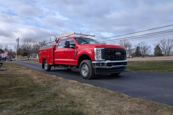 2026 Ford F350 with a Martin Standard Service Body